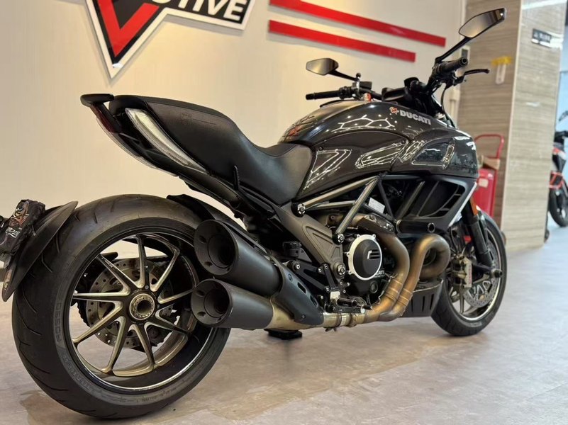 二手杜卡迪Diavel 