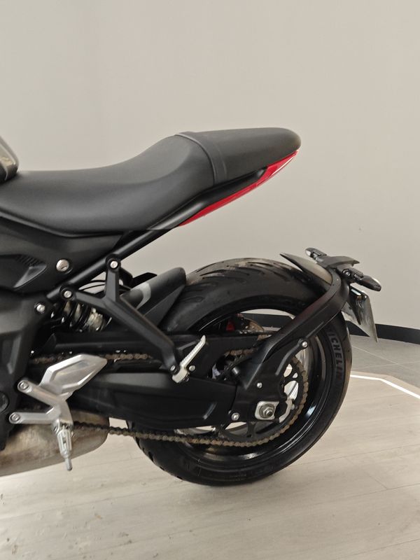 二手凯旋Trident 660