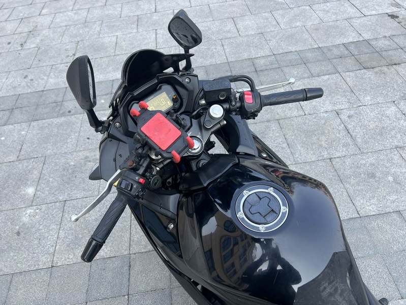 二手豪爵铃木GSX250R