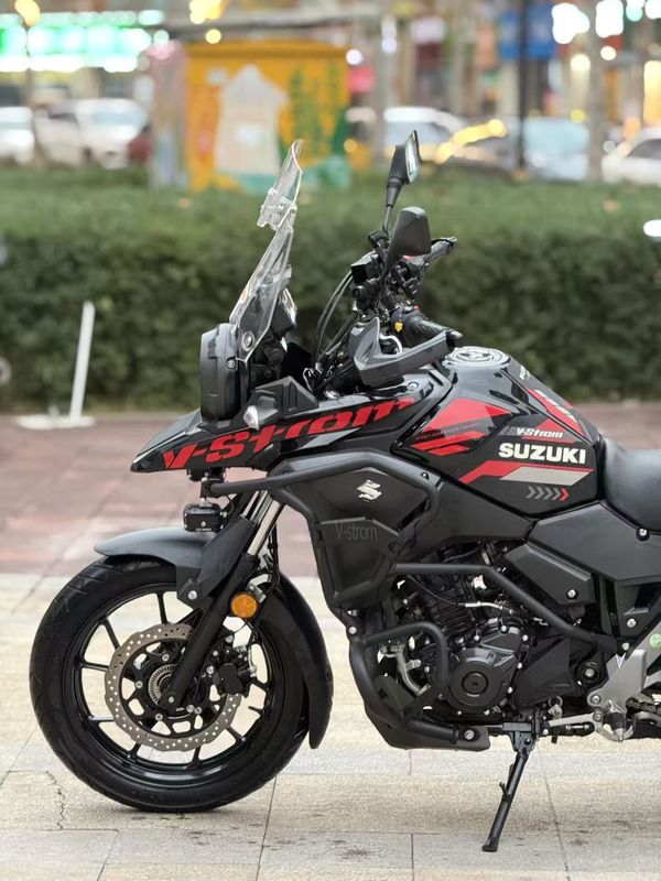 二手豪爵铃木DL250