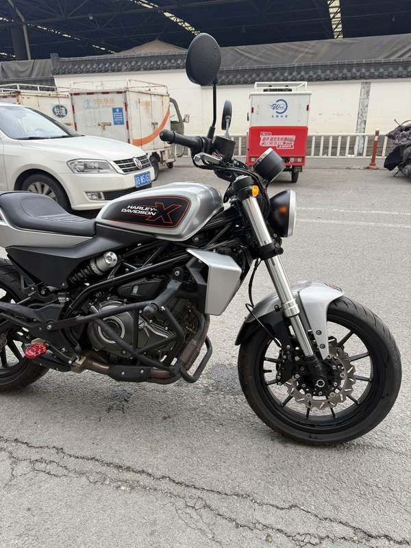 二手哈雷戴维森X 350
