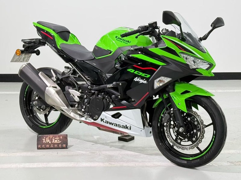 二手川崎Ninja 400
