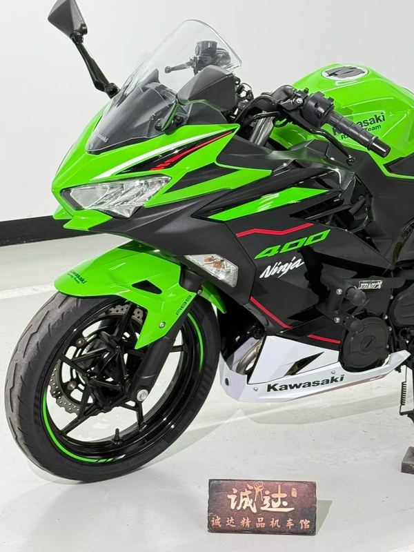 二手川崎Ninja 400