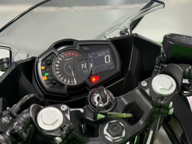 二手川崎Ninja 400