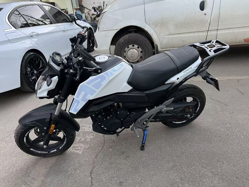 二手春风ST狒狒