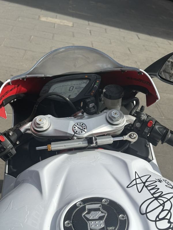 二手奥古斯塔F3 800