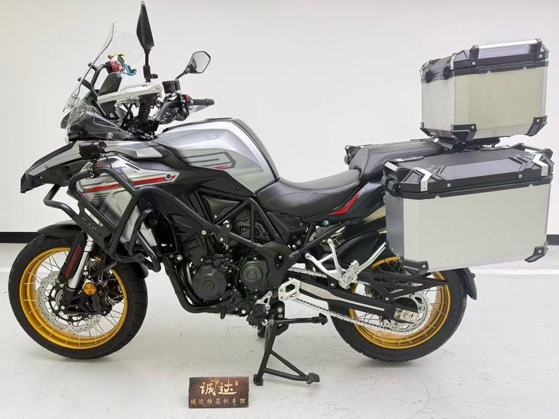 二手贝纳利TRK552