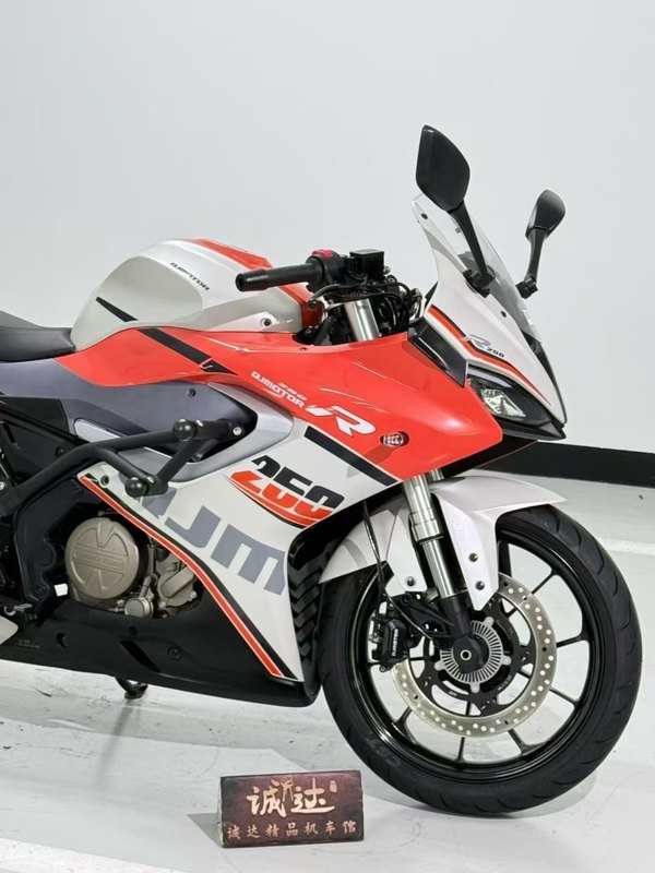 二手QJMOTOR赛250