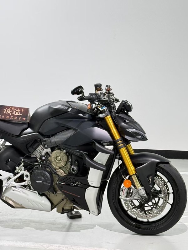 二手杜卡迪Street Fighter V4