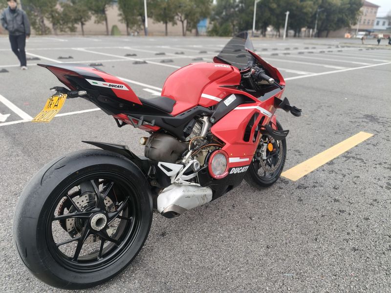 二手杜卡迪Panigale V4