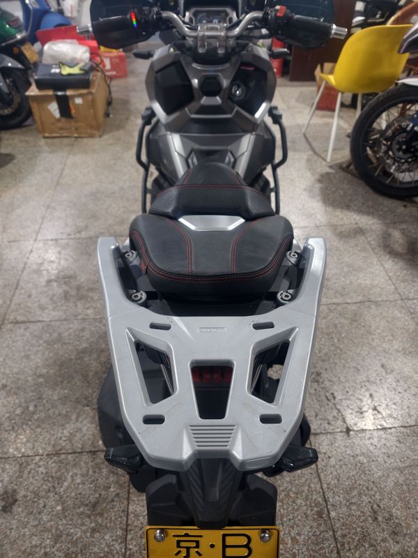 二手三阳哈士奇 Husky ADV150