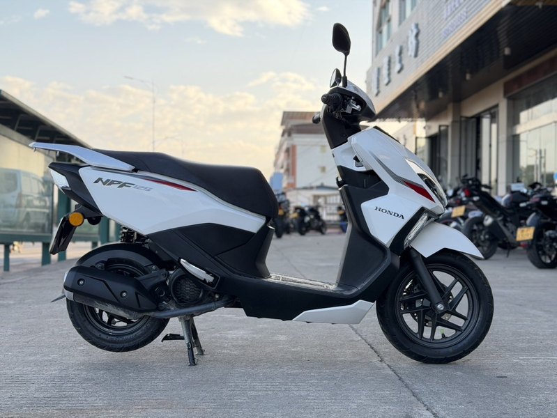 二手五羊本田NPF125