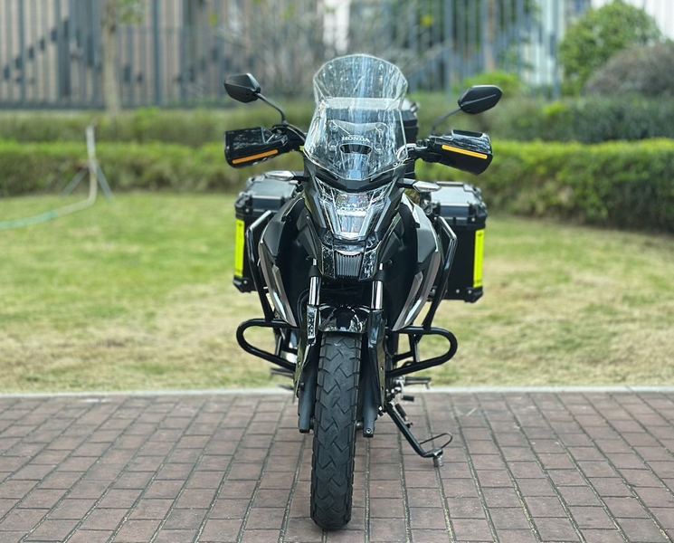 二手五羊本田猛鸷 CB190X