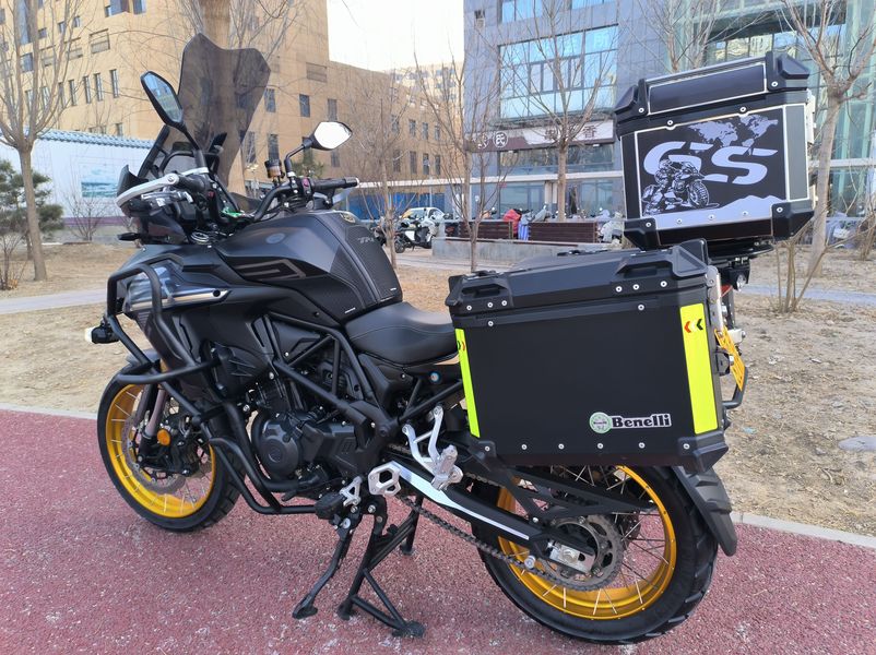 二手贝纳利TRK552