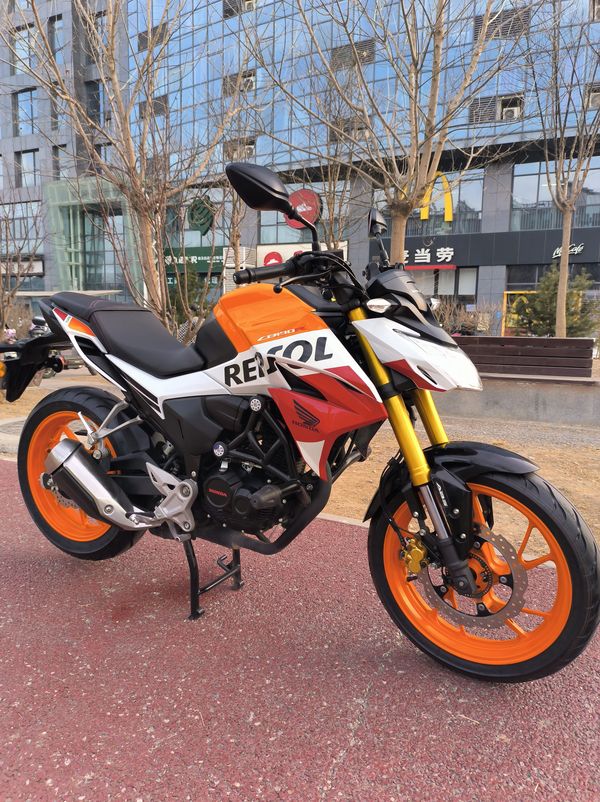 二手五羊本田CB190R 暴锋眼