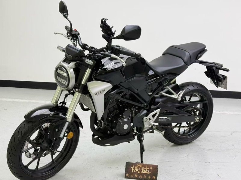 二手本田CB300R