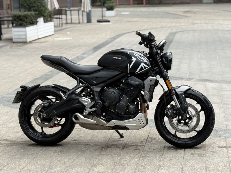 二手凯旋Trident 660