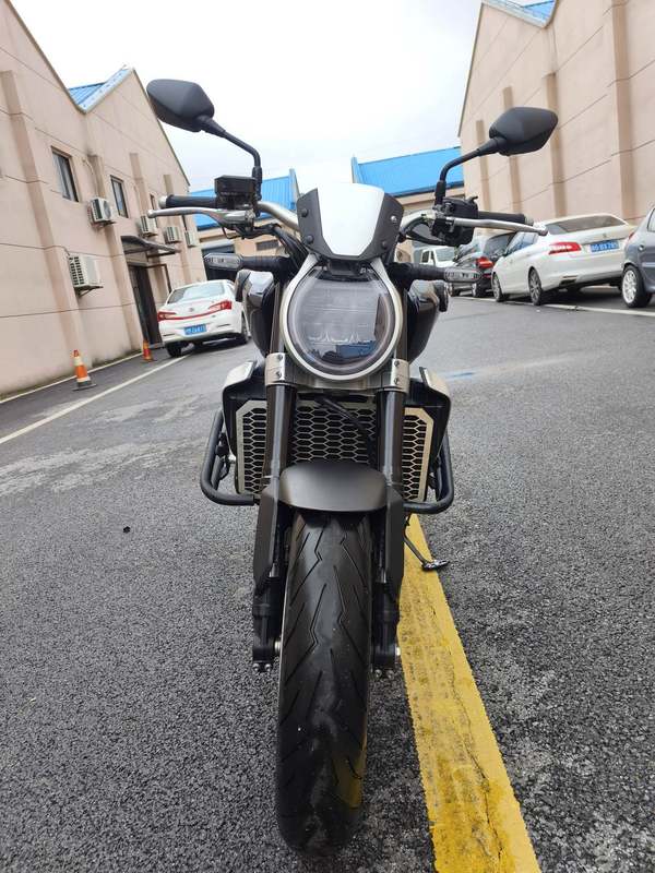 二手本田CB1000R