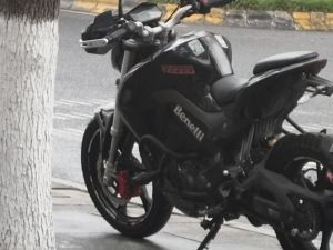 二手贝纳利小迅龙 BN150S