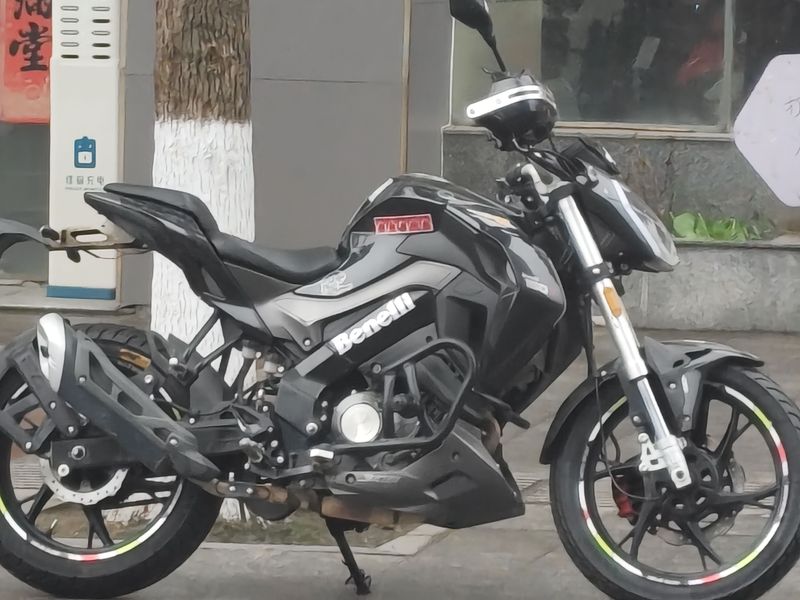 二手贝纳利小迅龙 BN150S