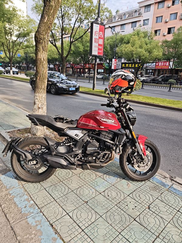 二手摩托莫里尼赛文佐6½