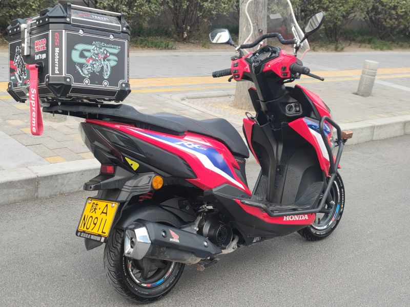 二手新大洲本田裂行 RX125Fi