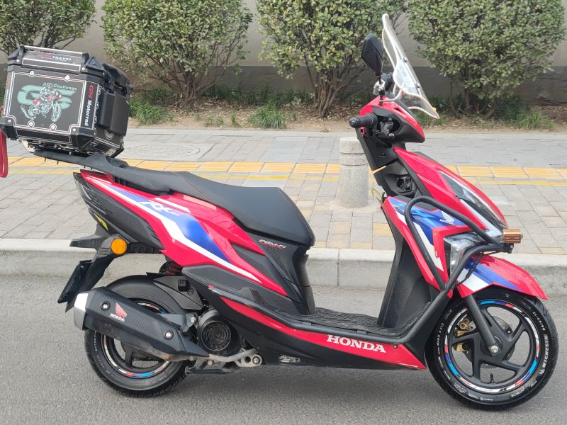 二手新大洲本田裂行 RX125Fi