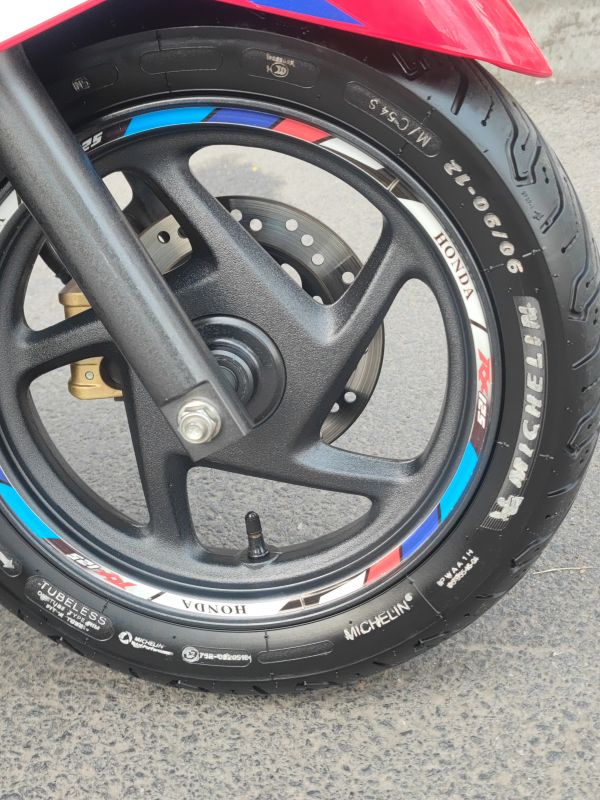 二手新大洲本田裂行 RX125Fi