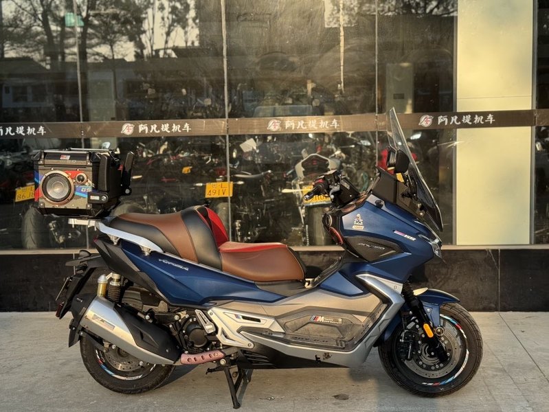 二手大阳V锐 ADV350