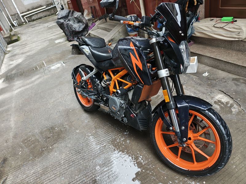 二手KTMR2R390 Duke
