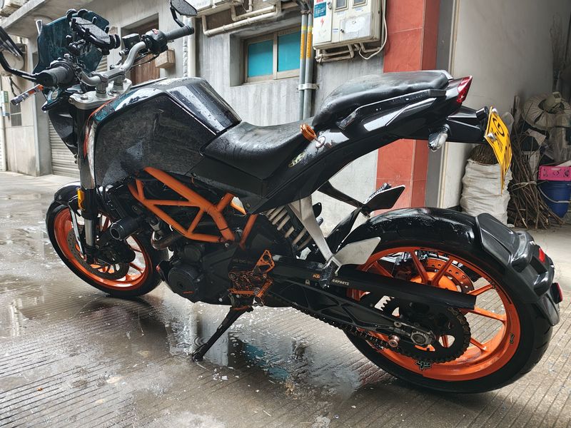 二手KTMR2R390 Duke