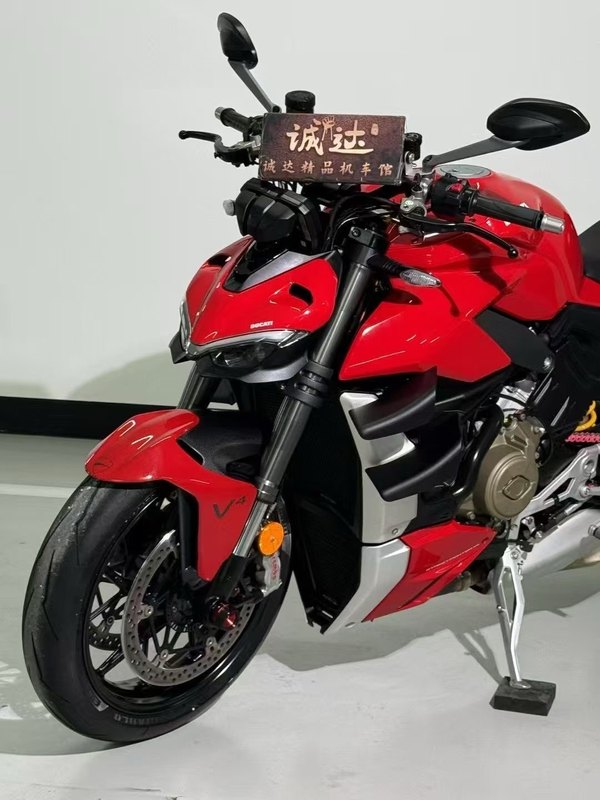 二手杜卡迪Street Fighter V4