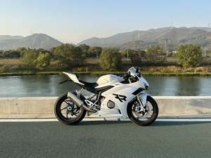 二手张雪机车500RR