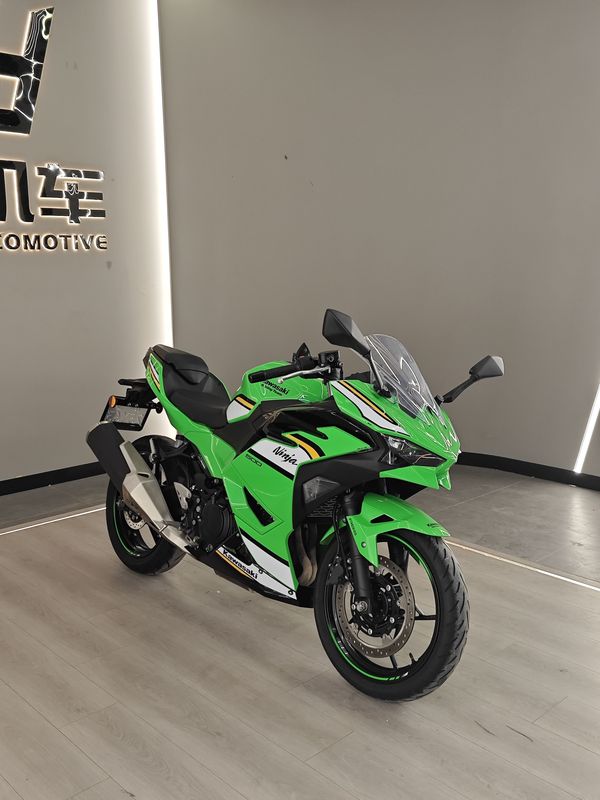 二手川崎Ninja 500