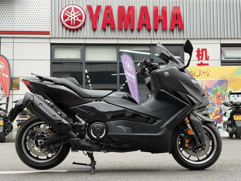 二手雅马哈TMAX