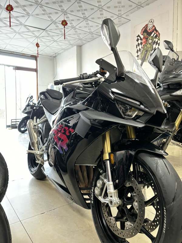 二手张雪机车500RR