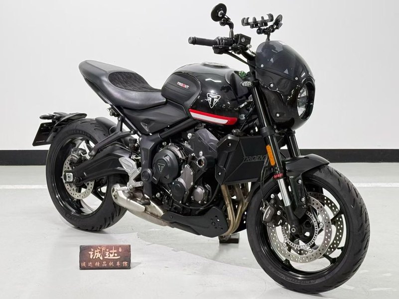 二手凯旋Trident 660