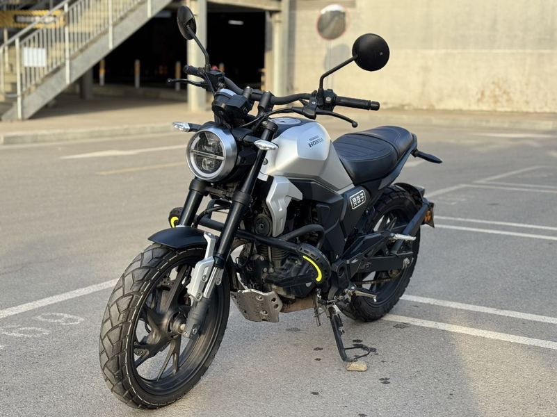 二手新大洲本田CBF190TR