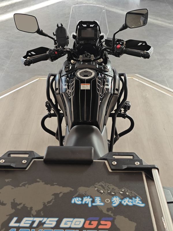 二手豪爵铃木DL250