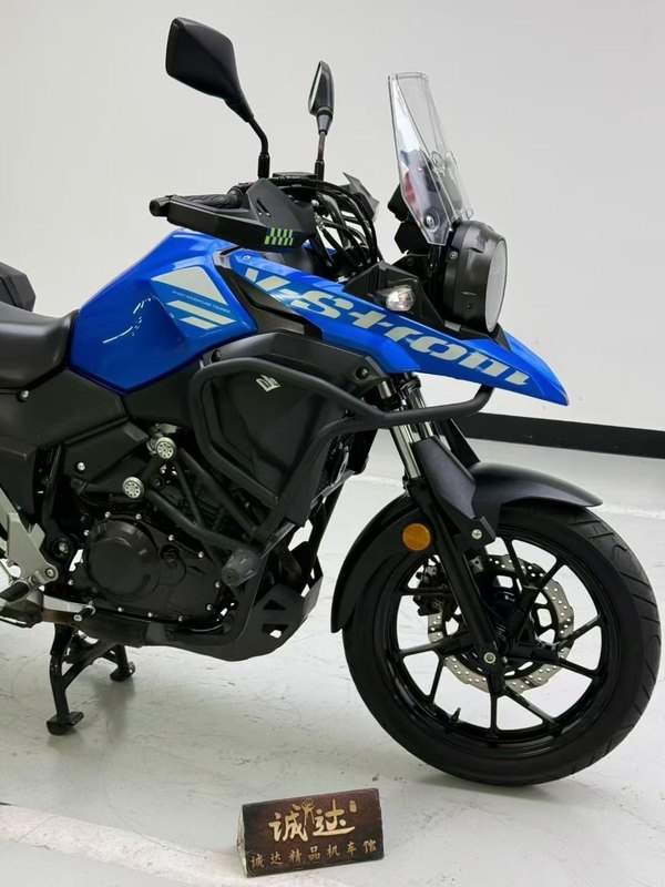 二手豪爵铃木DL250