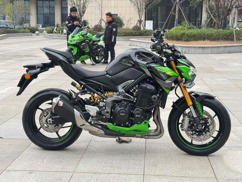 二手川崎Z900