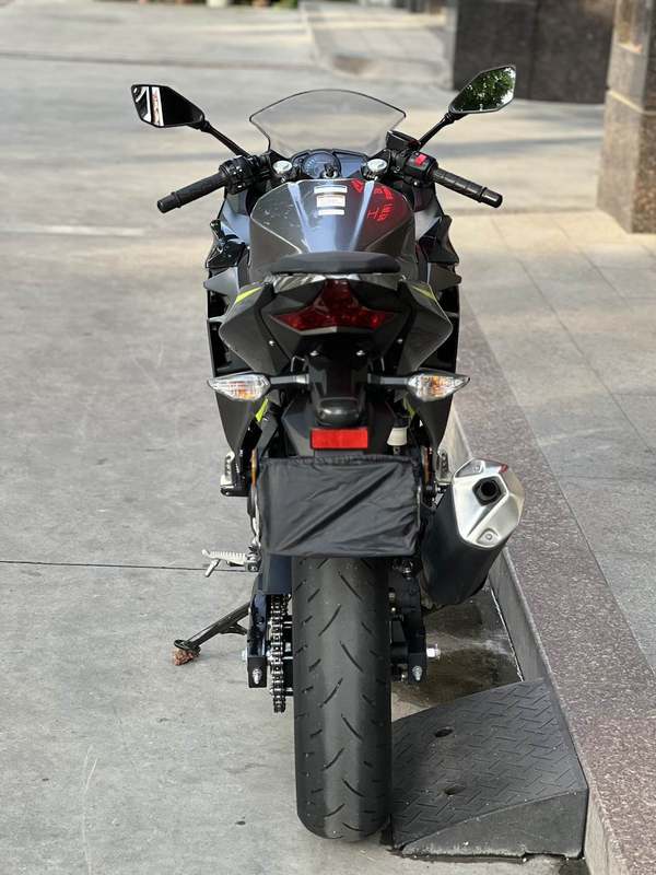 二手川崎Ninja 400