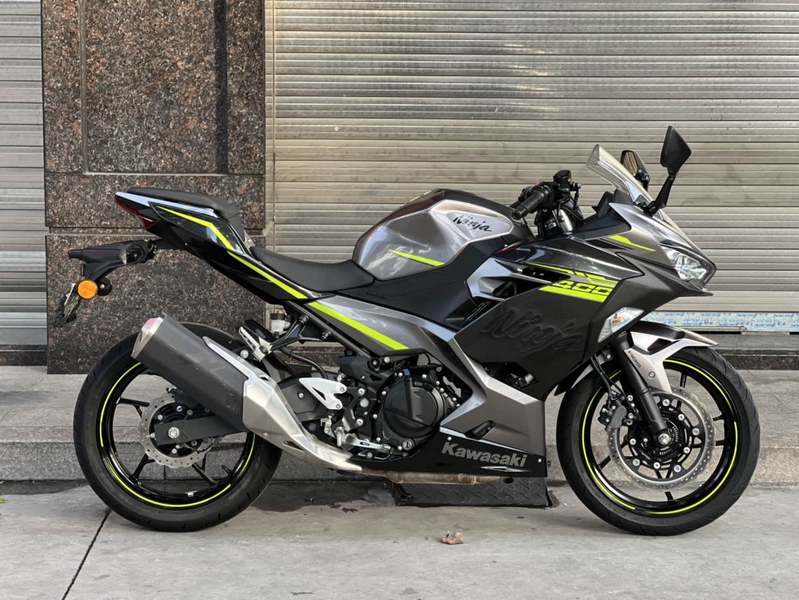 二手川崎Ninja 400