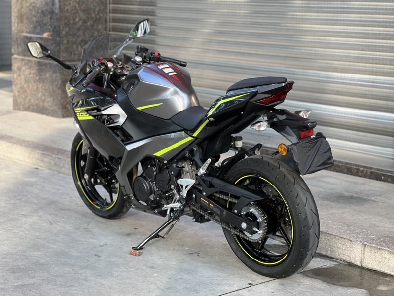 二手川崎Ninja 400