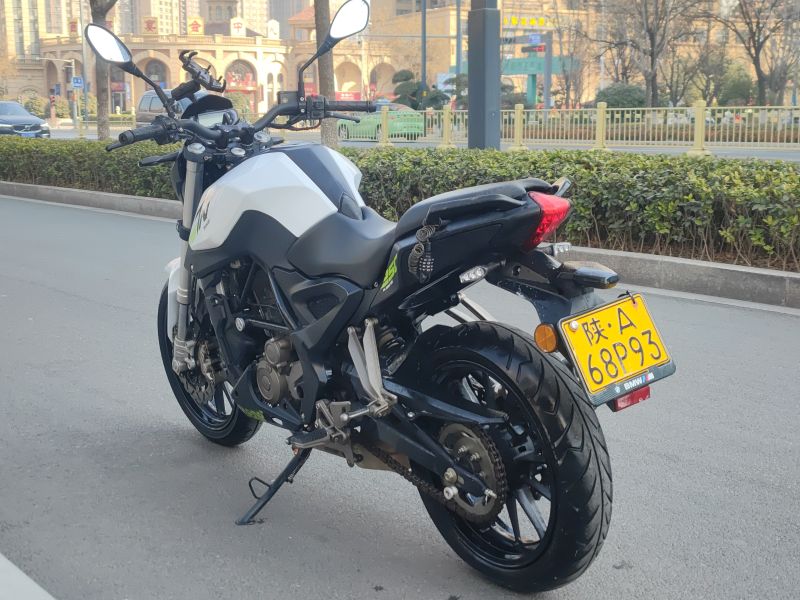 二手贝纳利小黄龙 TNT25