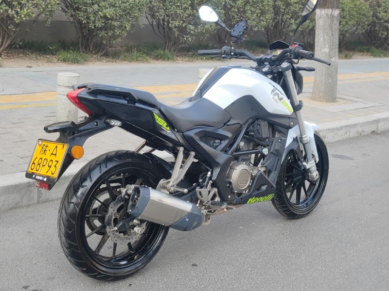 二手贝纳利小黄龙 TNT25