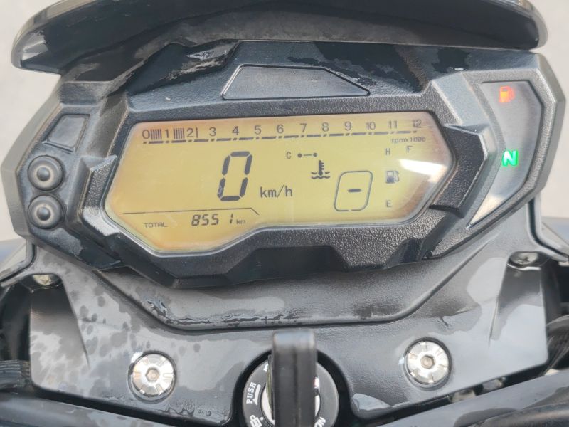 二手贝纳利小黄龙 TNT25