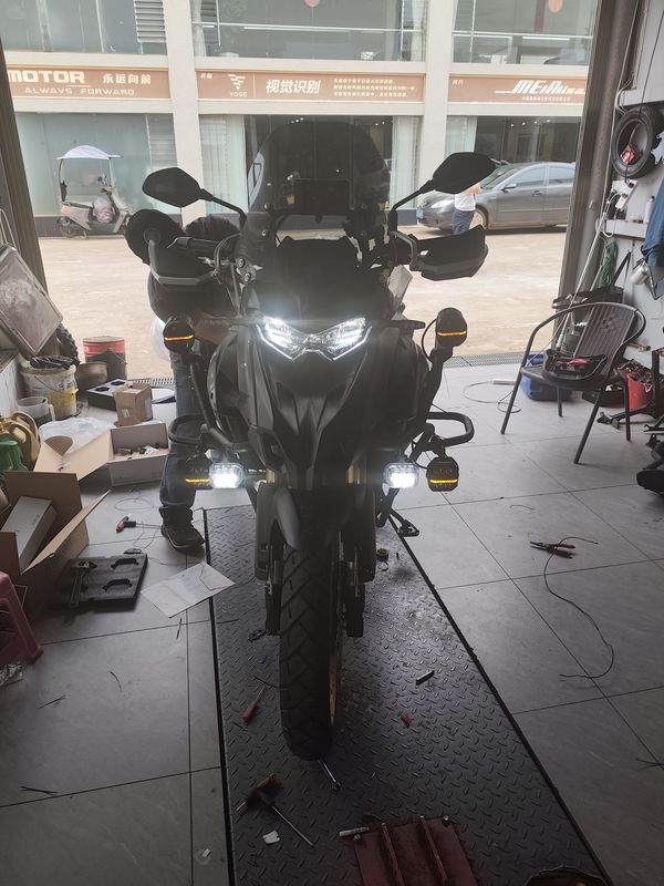 二手贝纳利TRK552