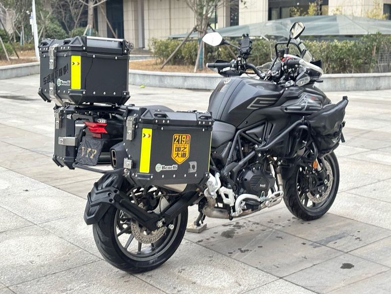 二手贝纳利TRK552