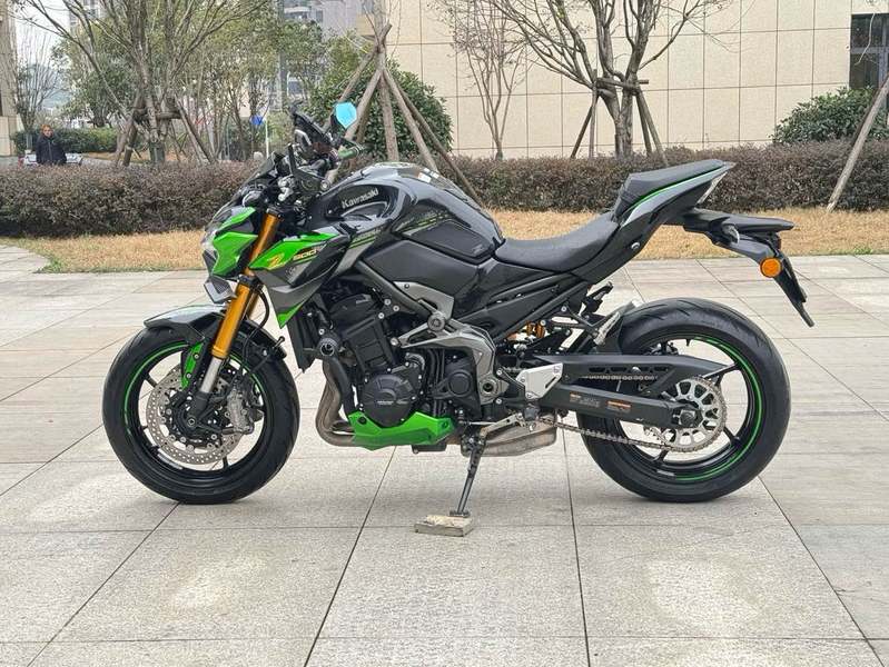 二手川崎Z900